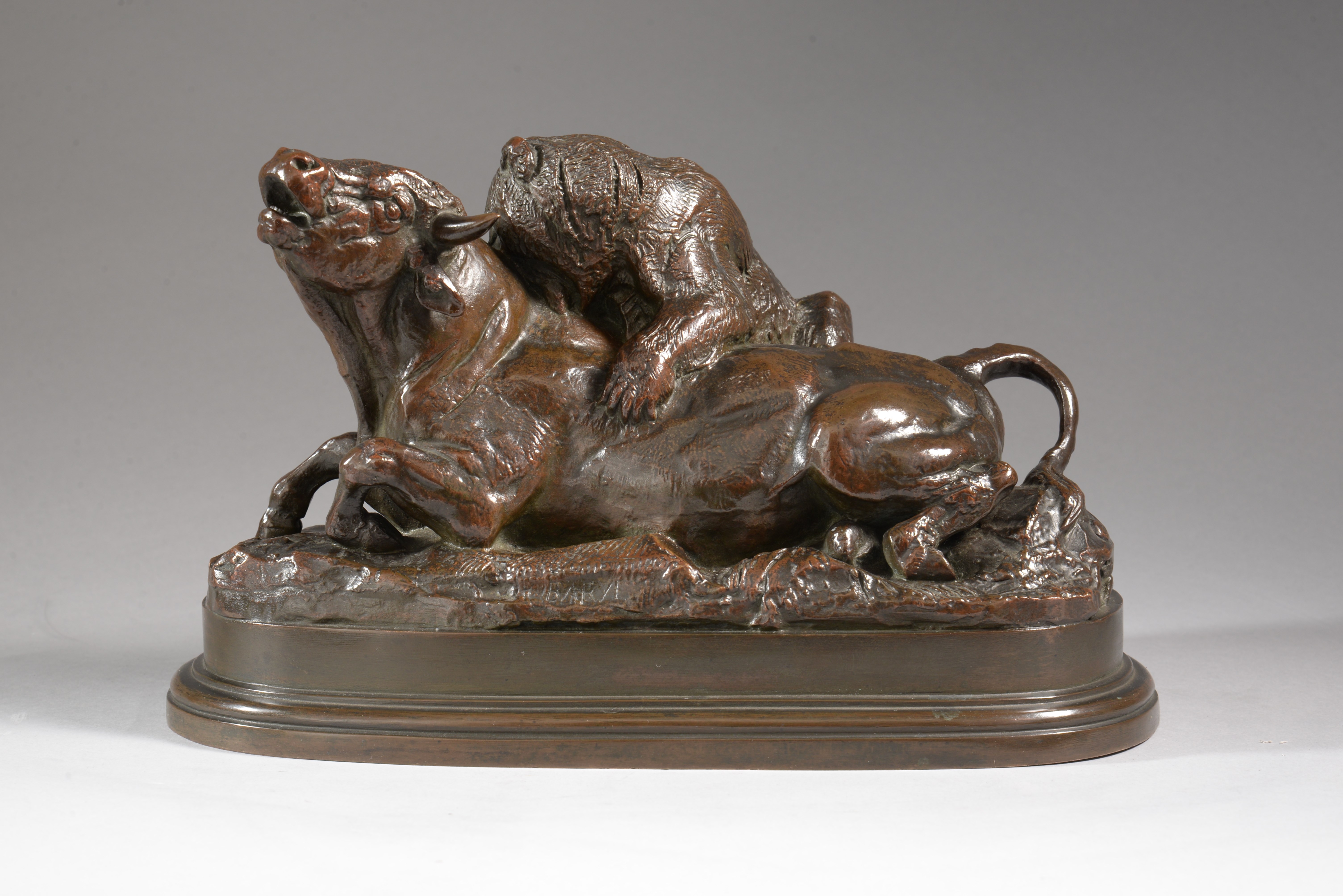 TAUREAU TERRASSE PAR UN OURS (vers 1840)